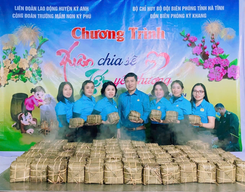 CĐCS Trường MN Kỳ Phú: Chương trình “Chiếc bánh yêu thương” nhân dịp Tết Nguyên đán Ất Tỵ 2025